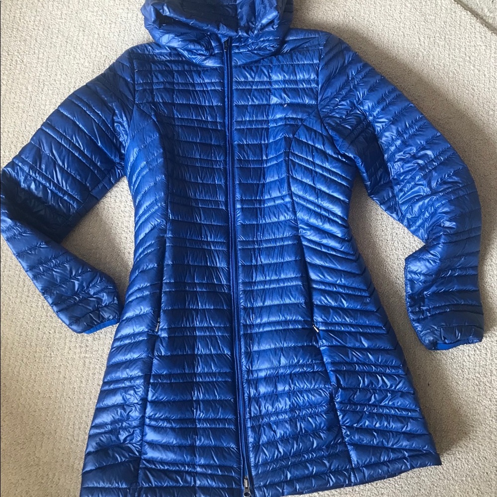 PATAGONIA Packable Down Midi PUFFER -- BLUE